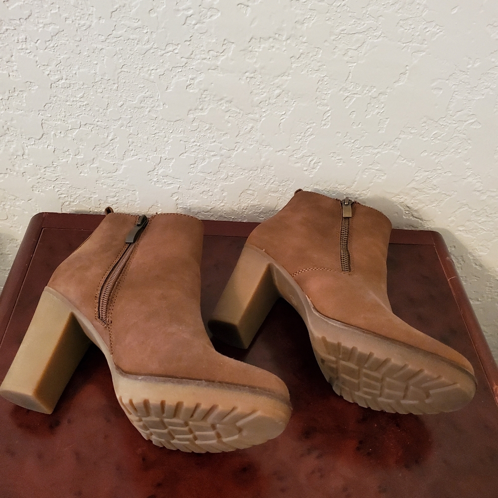 Booties - Picture 3 of 4